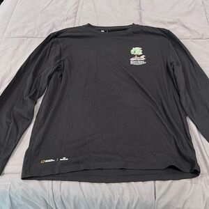 National Geographic Long Sleeve T Shirt Medium